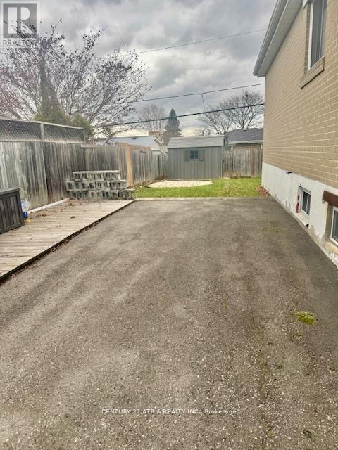 695 Annland Street, Pickering, Ontario  L1W 1A9 - Photo 13 - E13212806