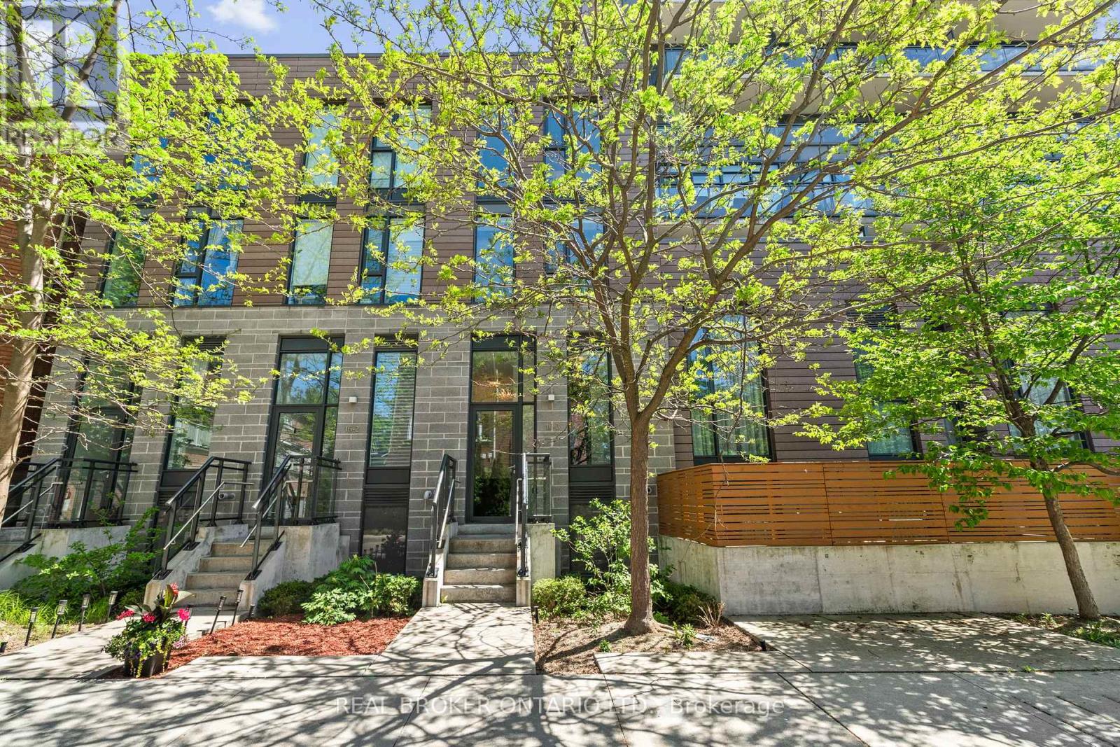Th3 - 16 Filmic Lane, Toronto, Ontario  M4M 3R1 - Photo 1 - E13212876