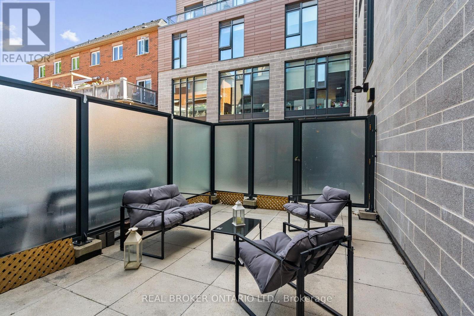Th3 - 16 Filmic Lane, Toronto, Ontario  M4M 3R1 - Photo 12 - E13212876