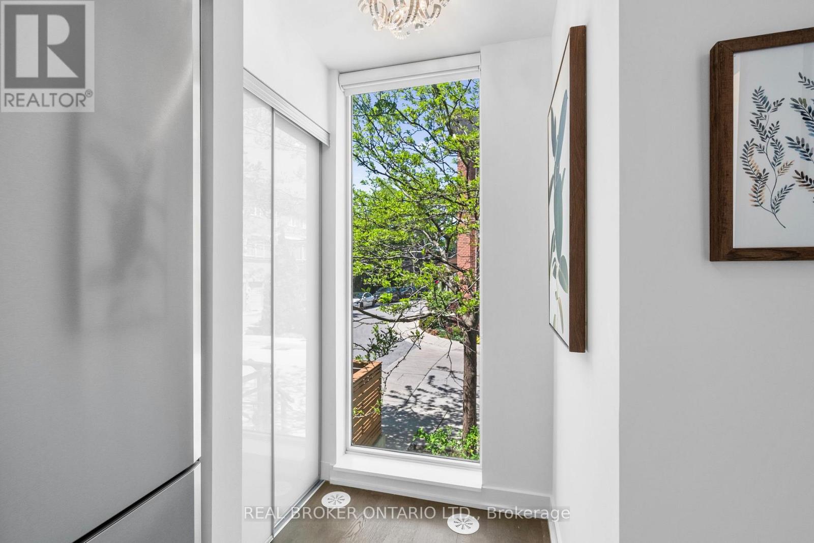 Th3 - 16 Filmic Lane, Toronto, Ontario  M4M 3R1 - Photo 15 - E13212876