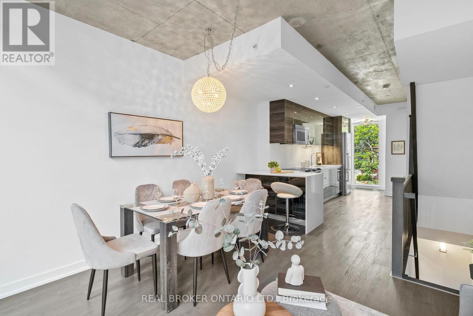 Th3 - 16 Filmic Lane, Toronto, Ontario  M4M 3R1 - Photo 25 - E13212876