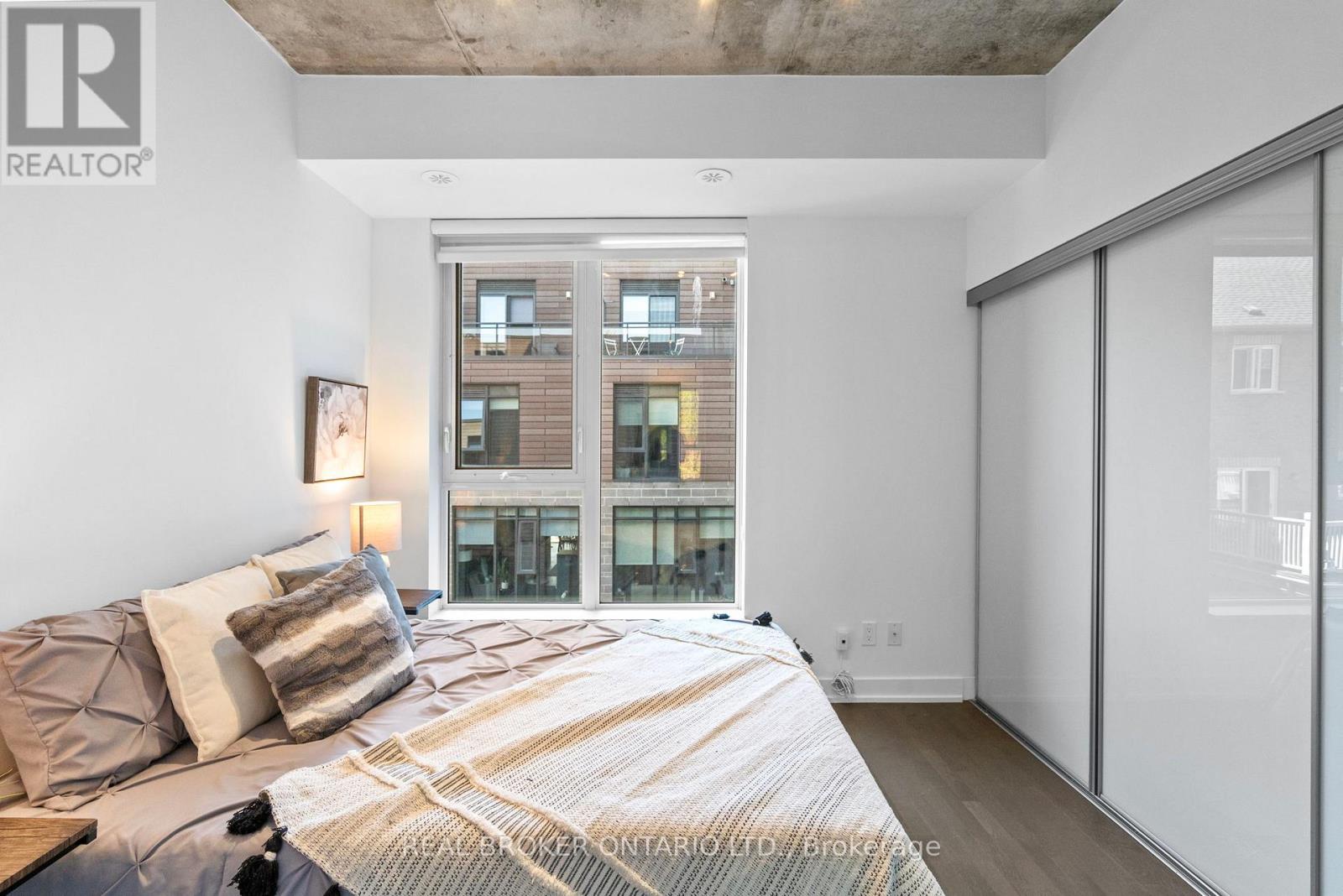 Th3 - 16 Filmic Lane, Toronto, Ontario  M4M 3R1 - Photo 27 - E13212876