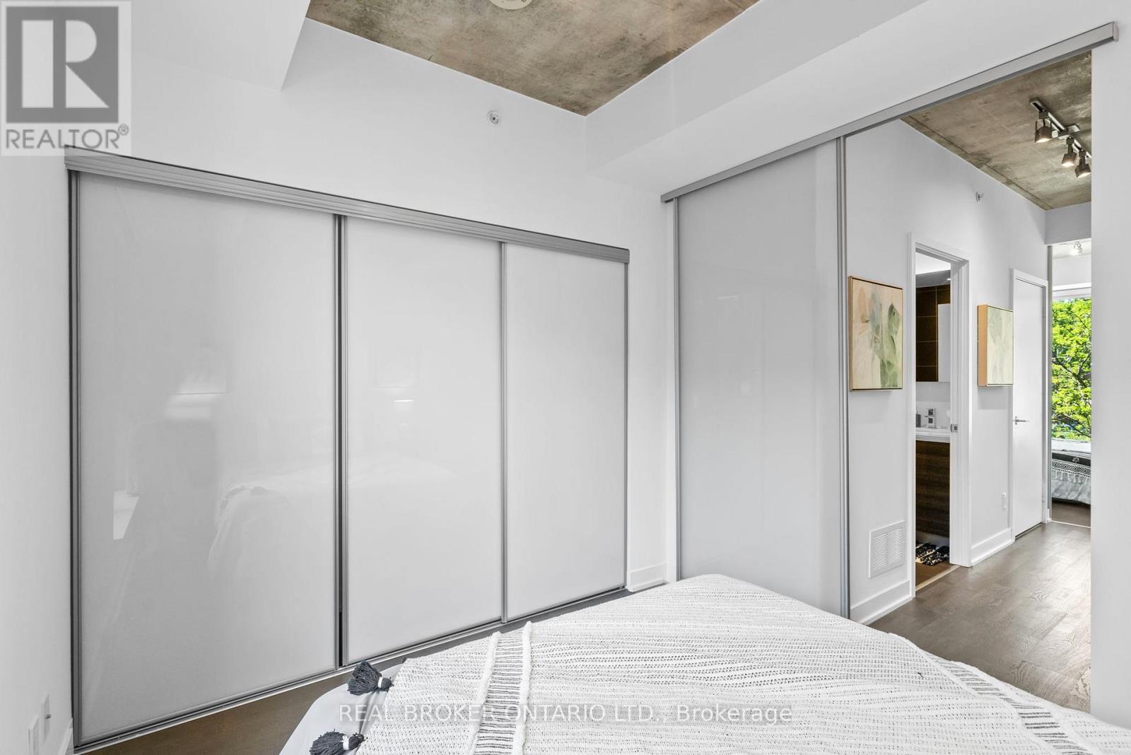 Th3 - 16 Filmic Lane, Toronto, Ontario  M4M 3R1 - Photo 29 - E13212876