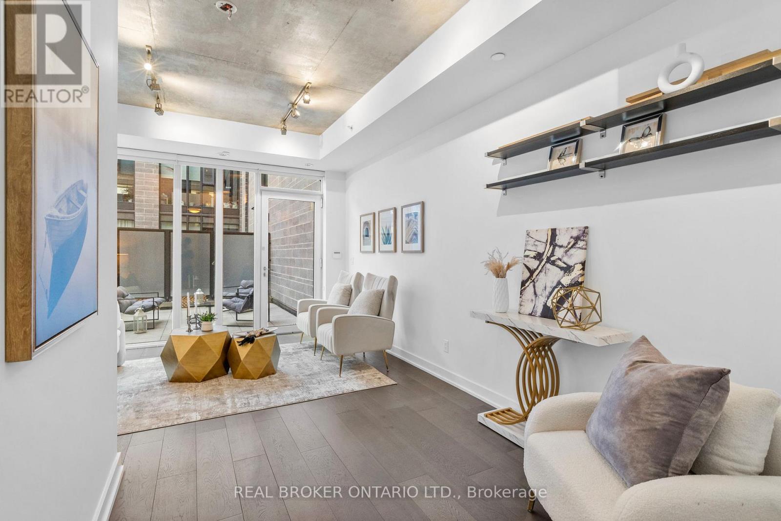 Th3 - 16 Filmic Lane, Toronto, Ontario  M4M 3R1 - Photo 4 - E13212876