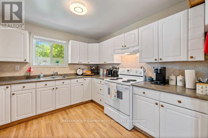781 Edward Street, Innisfil, Ontario  L9S 2S2 - Photo 15 - N13056426