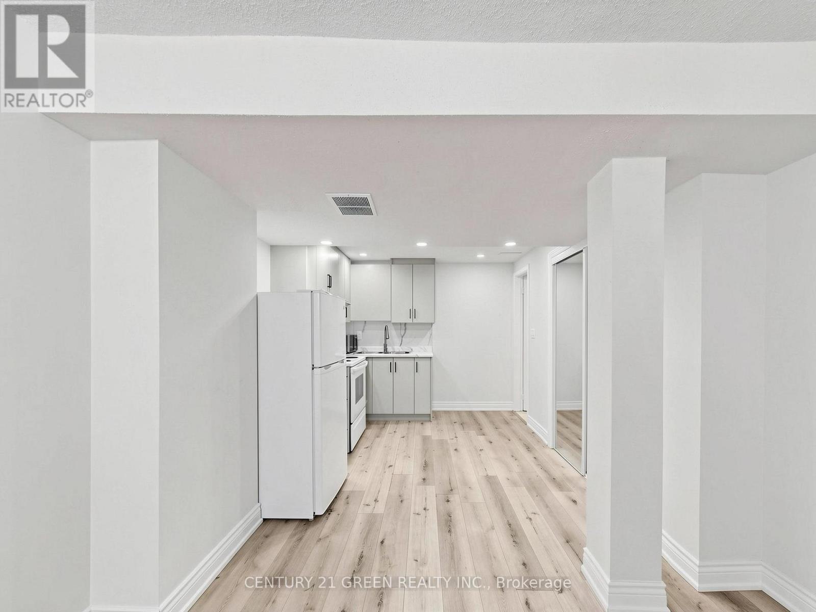 16 Mount Fuji Crescent, Brampton, Ontario  L6R 2L3 - Photo 35 - W13212112
