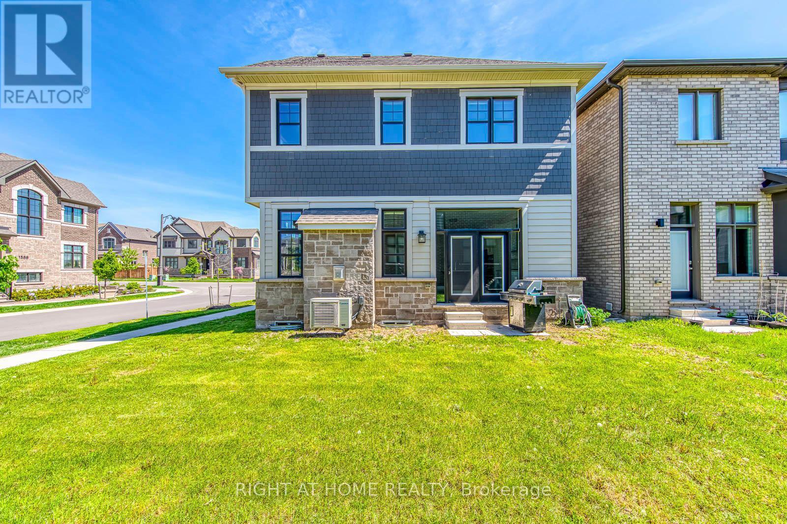 1387 Aymond Crescent, Oakville, Ontario  L6H 7W9 - Photo 27 - W13212146
