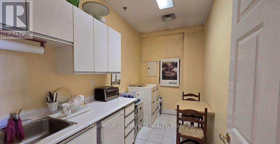4 - 8600 Keele Street, Vaughan, Ontario  L4K 4H8 - Photo 4 - N13212748