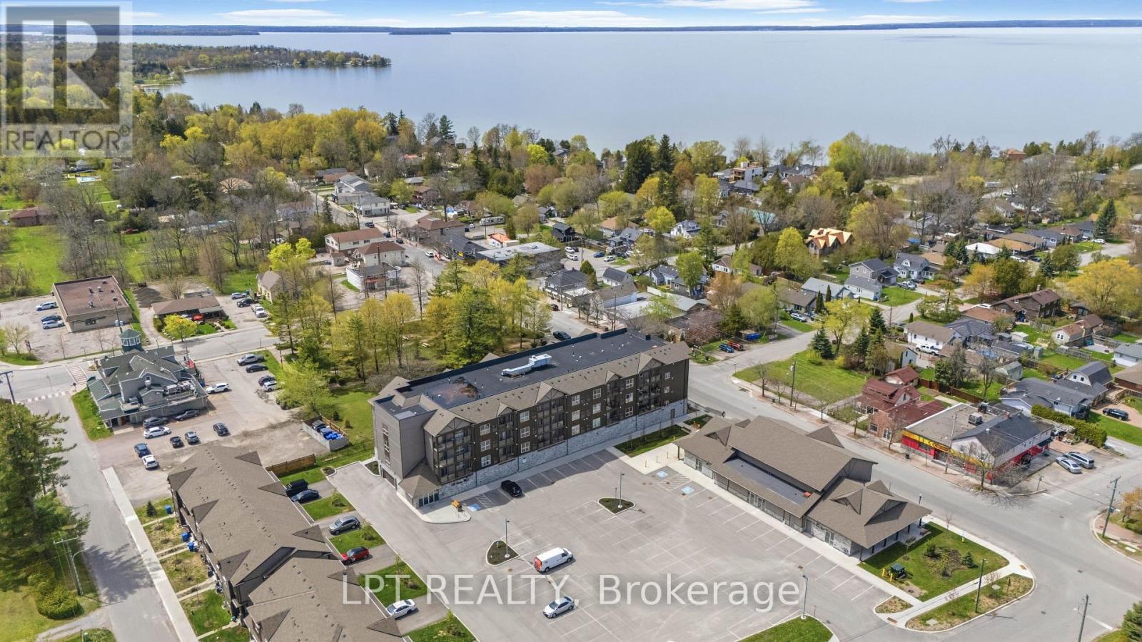 303 - 110 Grew Boulevard, Georgina, Ontario  L0E 1L0 - Photo 2 - N13212880