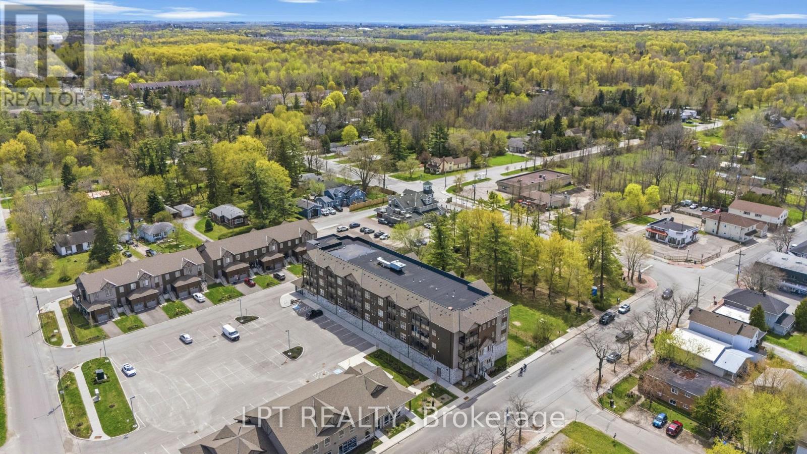 303 - 110 Grew Boulevard, Georgina, Ontario  L0E 1L0 - Photo 32 - N13212880