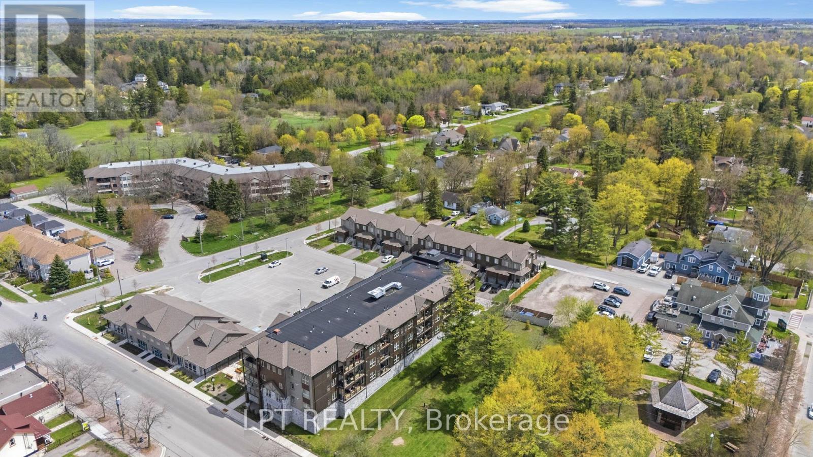 303 - 110 Grew Boulevard, Georgina, Ontario  L0E 1L0 - Photo 33 - N13212880