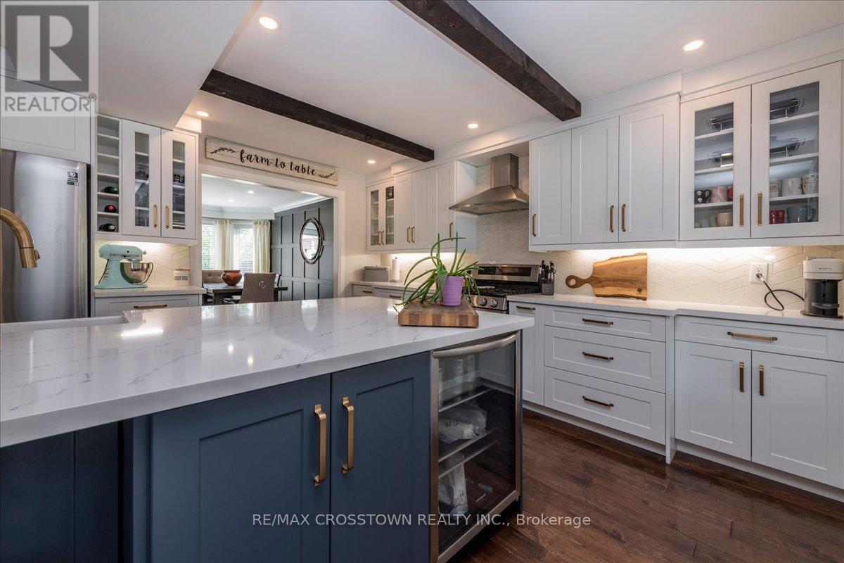 92 Golden Meadow Road, Barrie (Bayshore), Ontario  L4N 7G4 - Photo 12 - S13212768