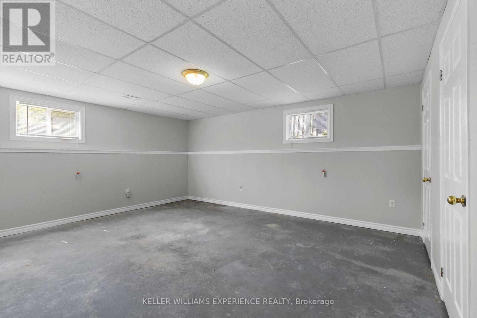 4 Campbell Avenue, Oro-Medonte, Ontario  L0L 1T0 - Photo 21 - S13212830
