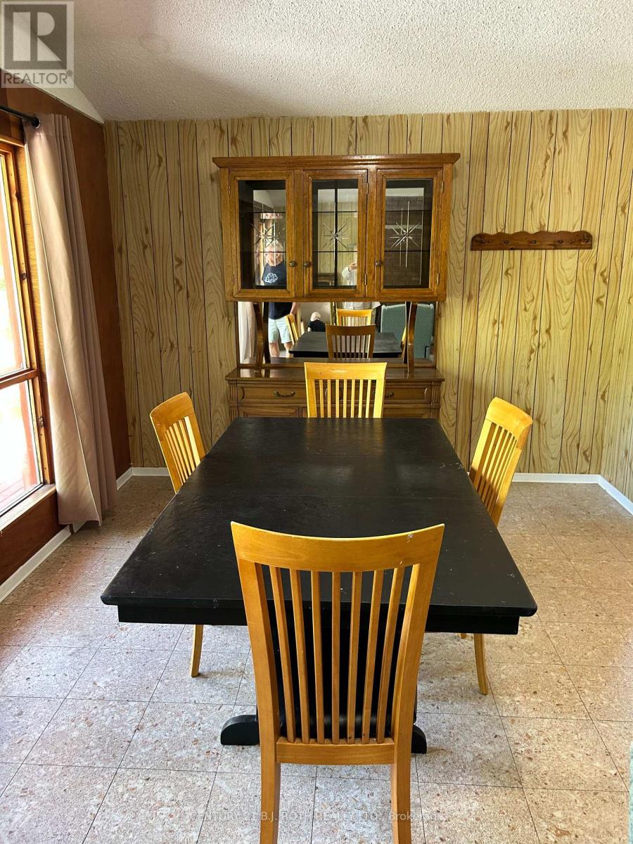 23 Victoria Avenue, Tiny, Ontario  L0L 2T0 - Photo 12 - S13212856