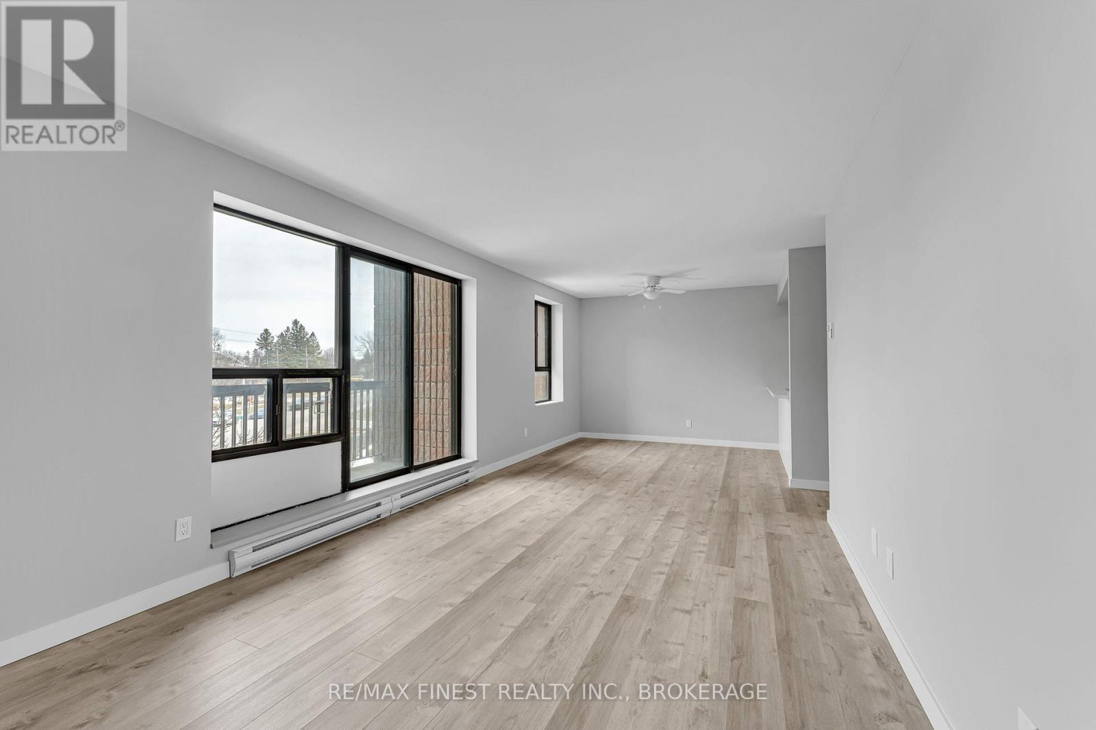 301 - 17 Eldon Hall Place, Kingston, Ontario  K7M 7H5 - Photo 11 - X13212852