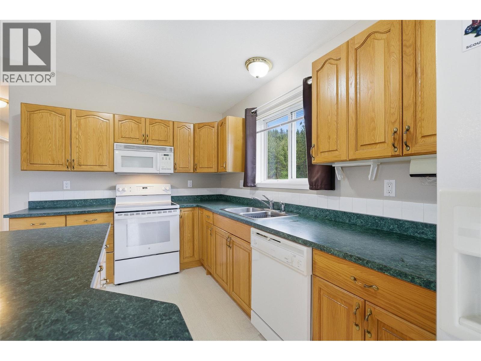 116 Coldwater Road, Merritt, British Columbia  V1K 1B8 - Photo 21 - 10389237