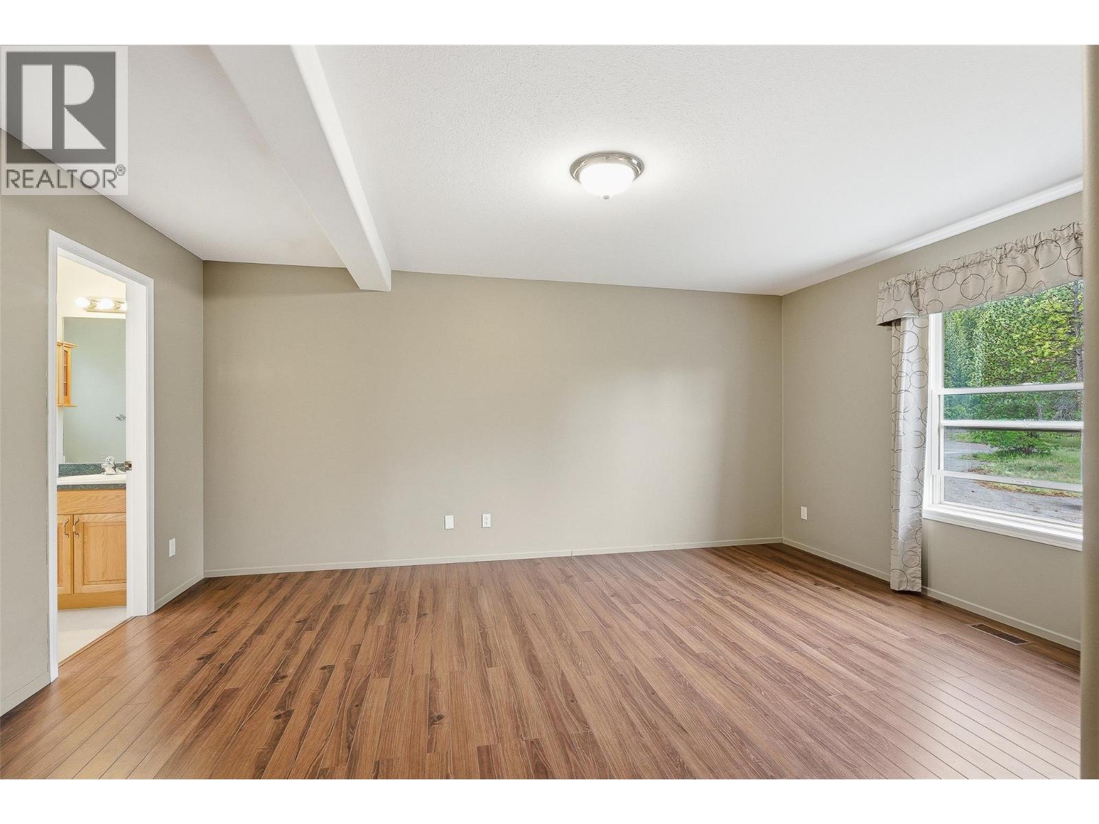 116 Coldwater Road, Merritt, British Columbia  V1K 1B8 - Photo 6 - 10389237