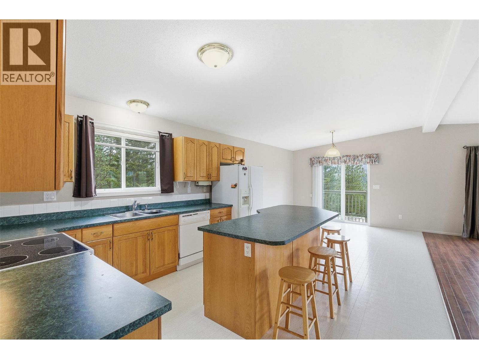 116 Coldwater Road, Merritt, British Columbia  V1K 1B8 - Photo 18 - 10389237