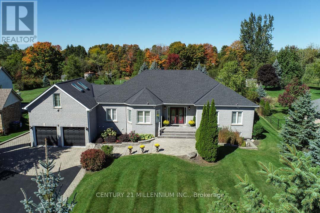 8 Castlewood Court, Caledon, Ontario  L7K 0C1 - Photo 9 - W13212734