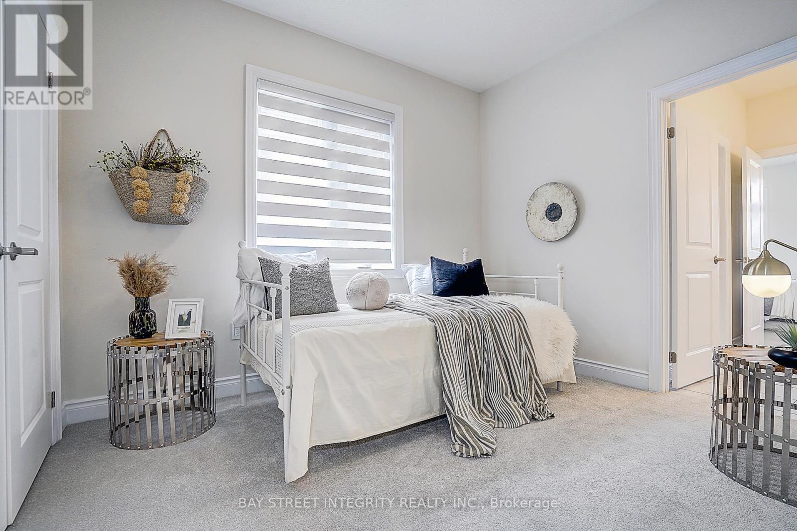 38 Settlers Road E, Oakville, Ontario  L6H 0Y8 - Photo 32 - W13212774