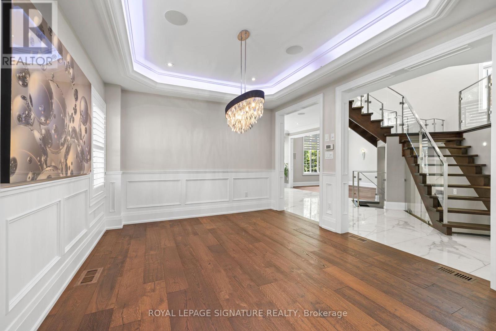 2480 Upper Valley Crescent, Oakville, Ontario  L6H 7P2 - Photo 8 - W13212812
