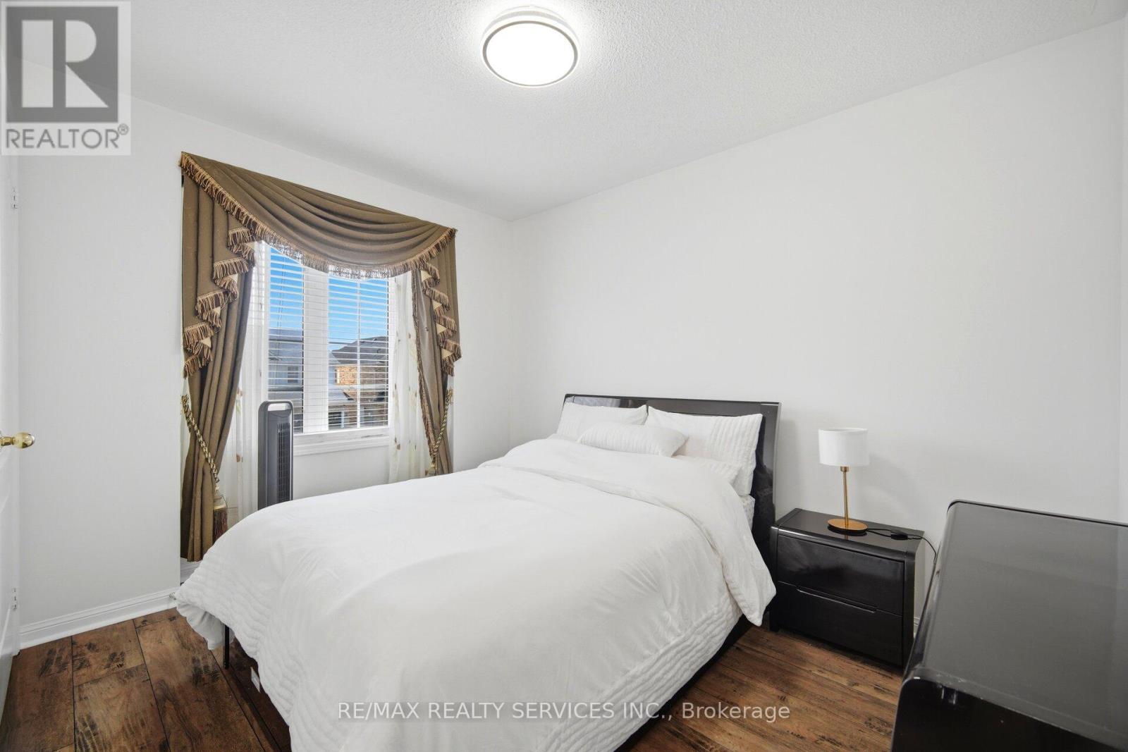 28 Ponymeadow Way, Brampton (Credit Valley), Ontario  L6X 0M3 - Photo 18 - W13212860