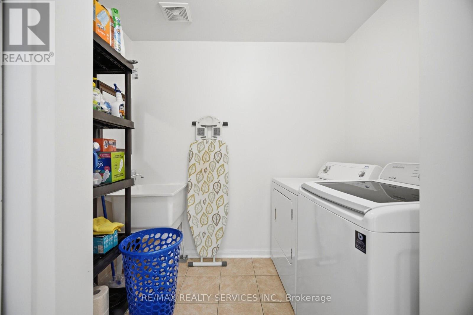 28 Ponymeadow Way, Brampton (Credit Valley), Ontario  L6X 0M3 - Photo 24 - W13212860