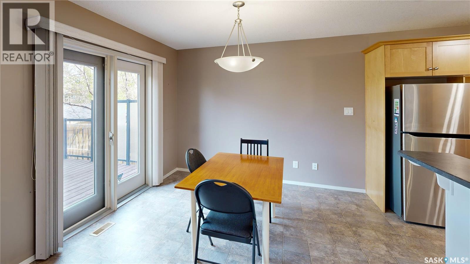 7058 Wascana Cove Drive, Regina, Saskatchewan  S4V 3E9 - Photo 9 - SK037543
