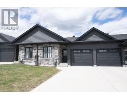 510 Gemstone Drive, Thunder Bay, Ontario