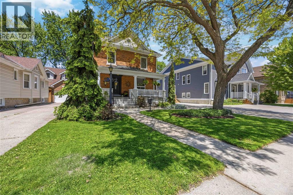292 George Street, Sarnia, Ontario  N7T 4P4 - Photo 4 - 26012401