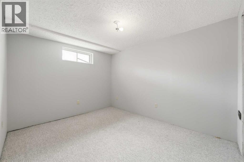 85 Cedarwood Hill SW, Calgary, Alberta  T2W 3H4 - Photo 28 - A2313508