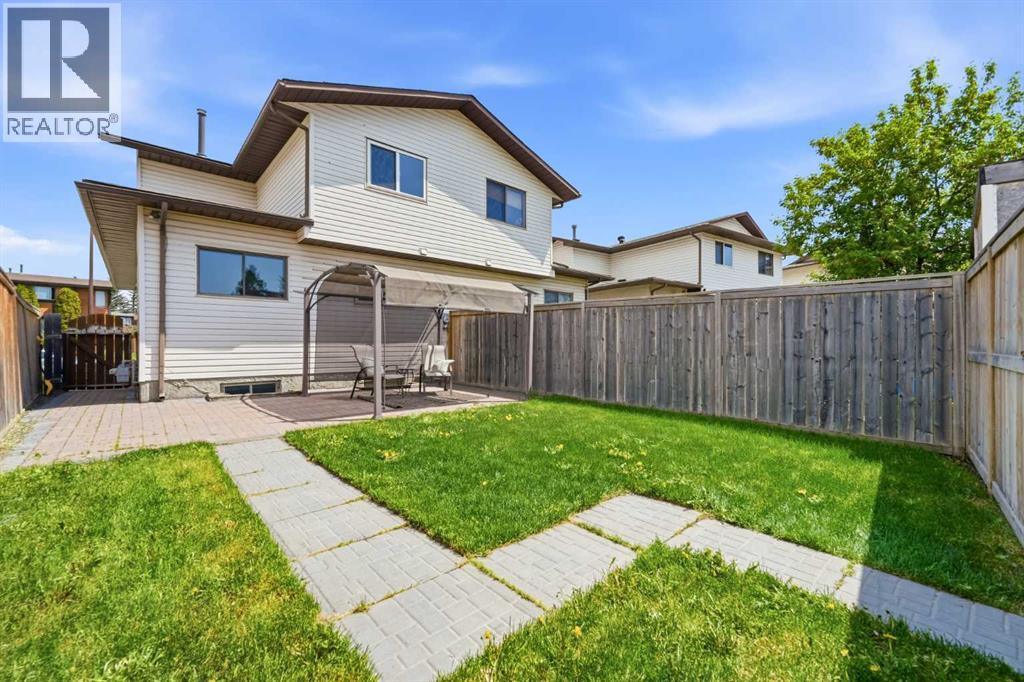 85 Cedarwood Hill SW, Calgary, Alberta  T2W 3H4 - Photo 31 - A2313508
