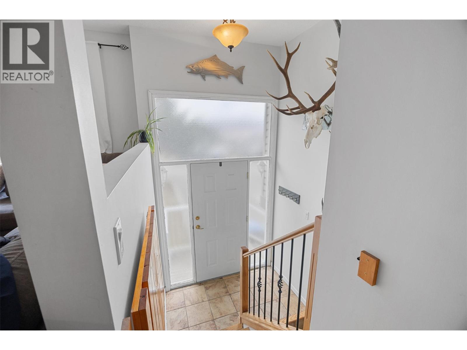 1282 Highridge Drive, Kamloops, British Columbia  V2C 5G6 - Photo 5 - 10355403