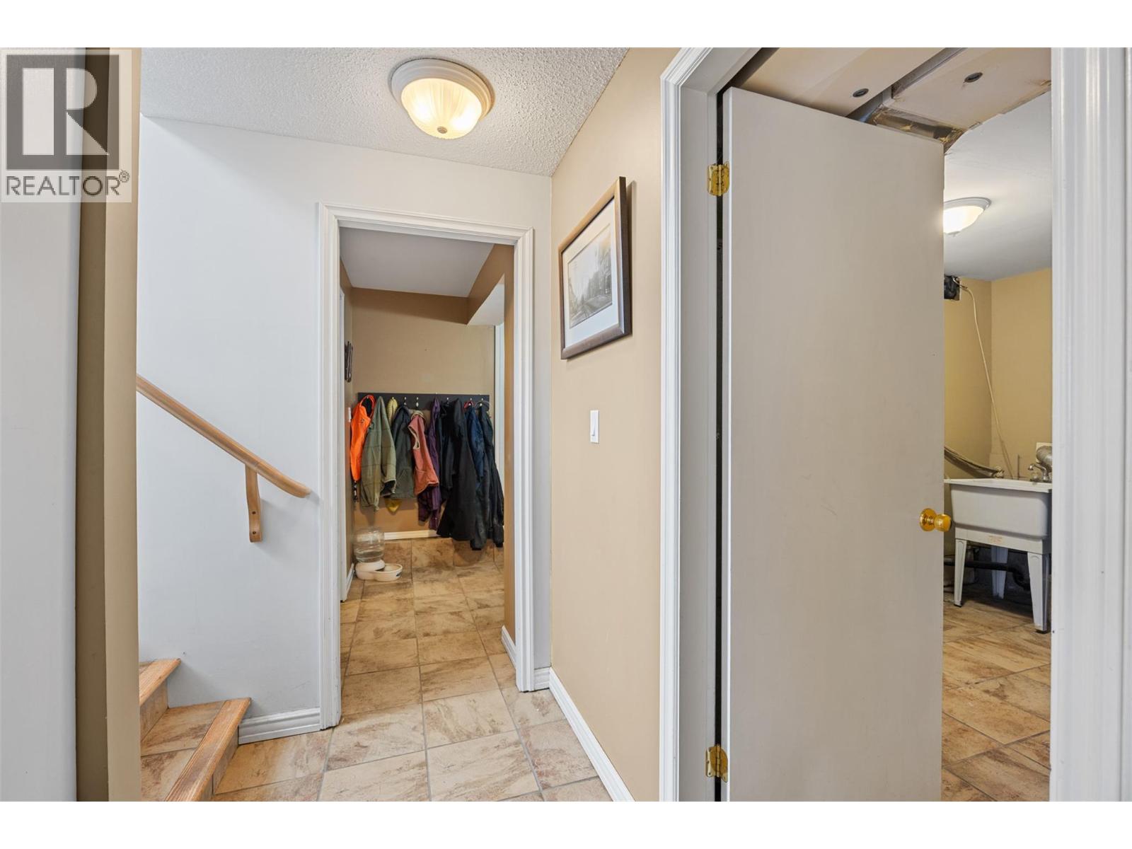 1282 Highridge Drive, Kamloops, British Columbia  V2C 5G6 - Photo 34 - 10355403