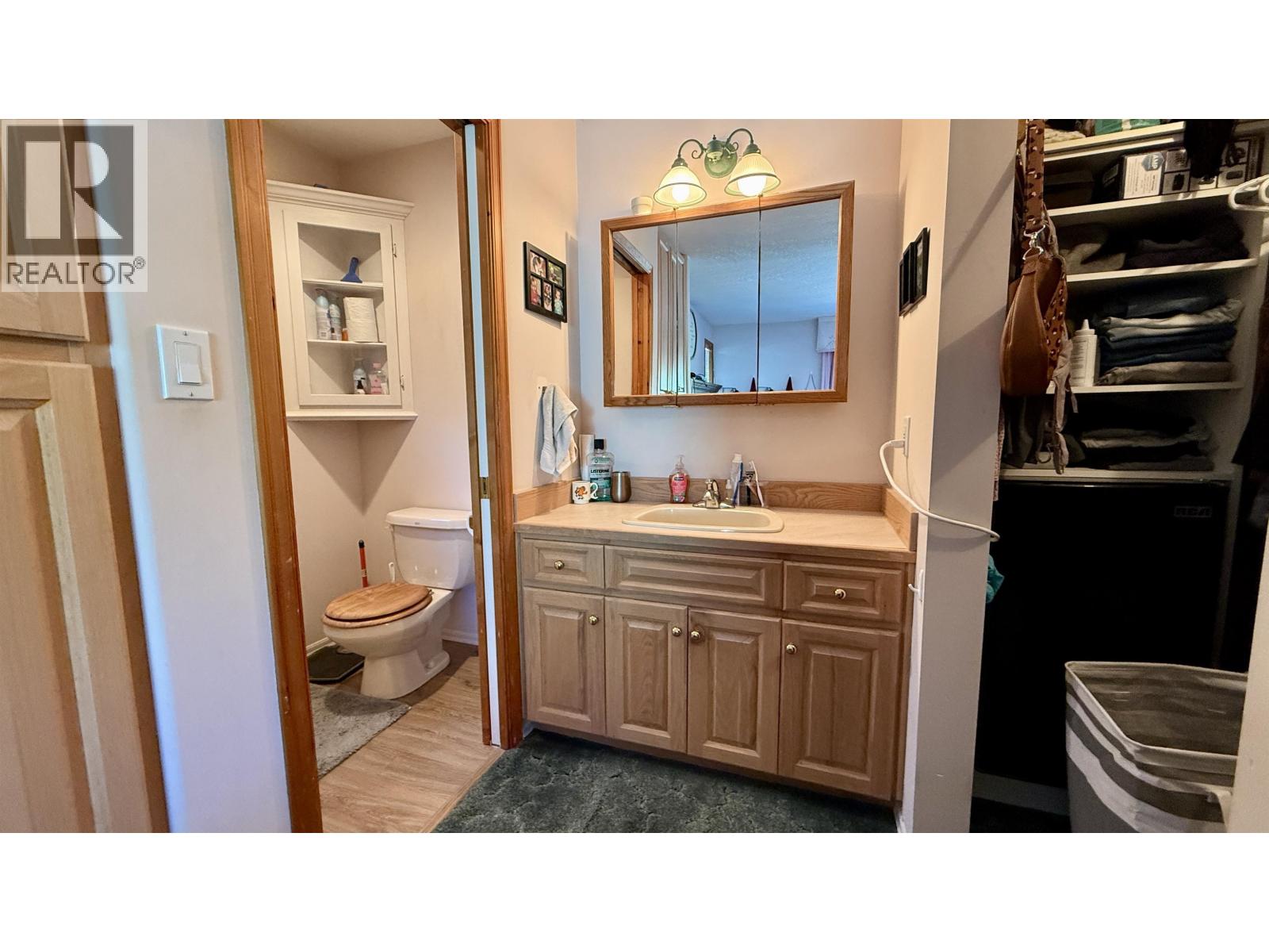 7364 Watch Lake Road, Lone Butte, British Columbia  V0K 1X0 - Photo 14 - R3129615