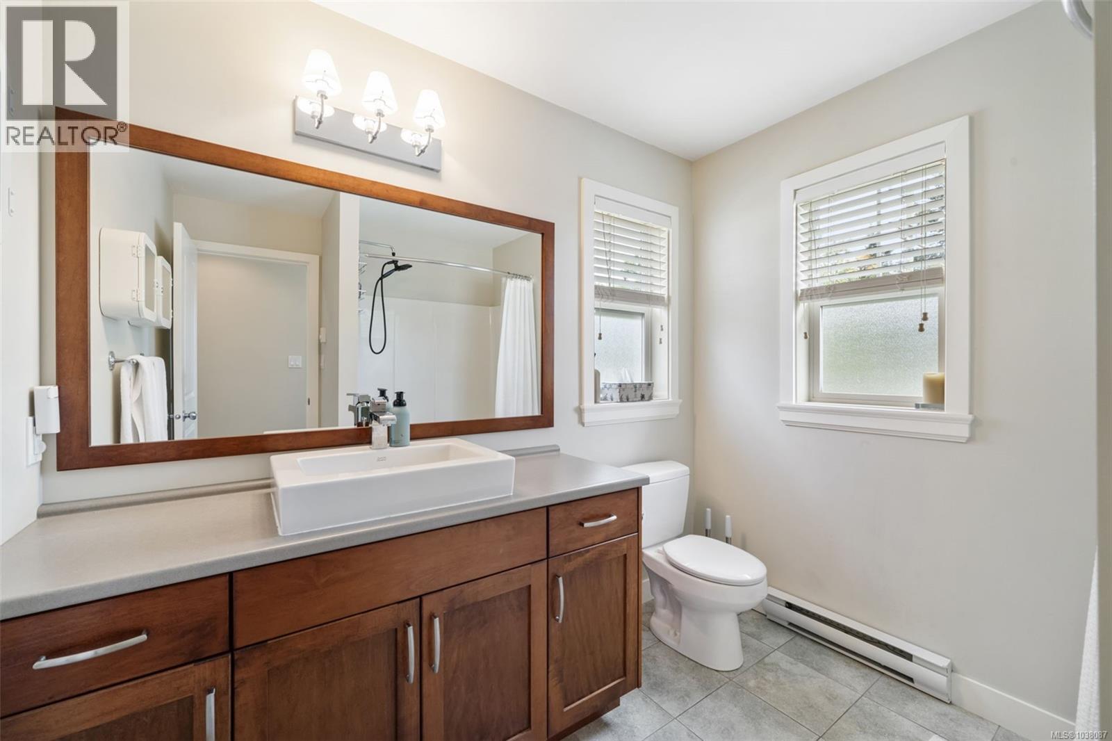 4 1105 Esquimalt Rd, Esquimalt, British Columbia  V9A 3N5 - Photo 21 - 1038087
