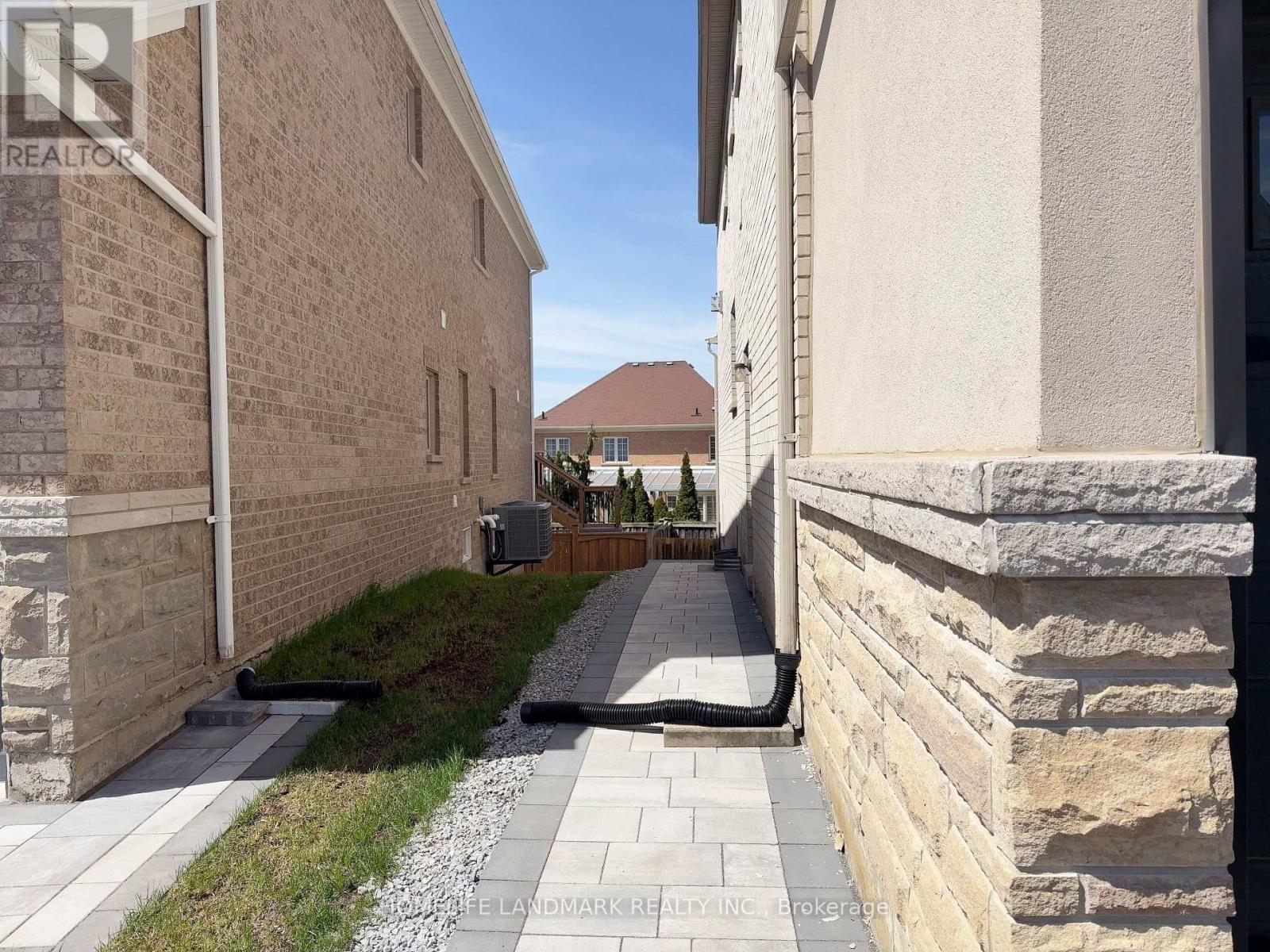 Basement 32 Allison Ann Way, Vaughan, Ontario  L6A 0J4 - Photo 13 - N13051490
