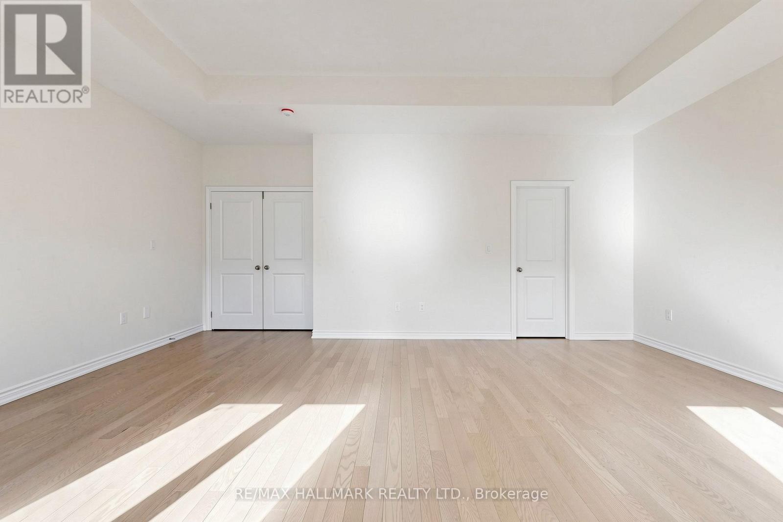112 Weslock Crescent, Aurora, Ontario  L4G 7Z4 - Photo 27 - N13171106
