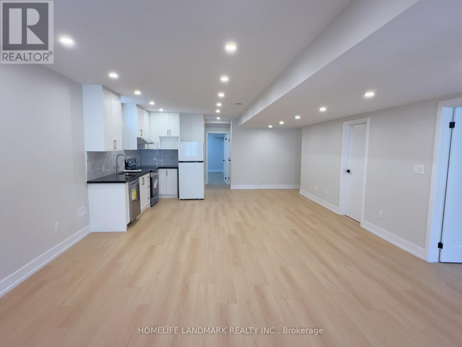 Basement 32 Allison Ann Way, Vaughan, Ontario  L6A 0J4 - Photo 4 - N13051490