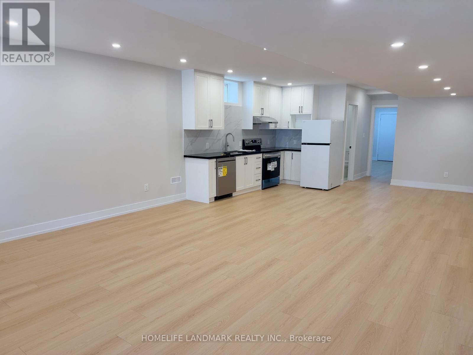 Basement 32 Allison Ann Way, Vaughan, Ontario  L6A 0J4 - Photo 5 - N13051490