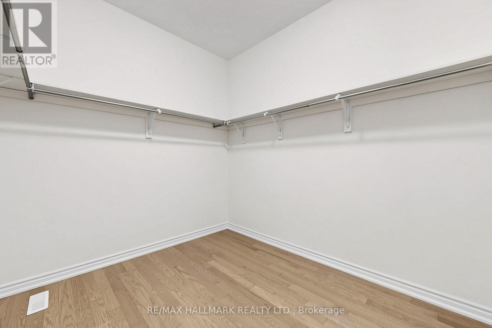 112 Weslock Crescent, Aurora, Ontario  L4G 7Z4 - Photo 29 - N13171106