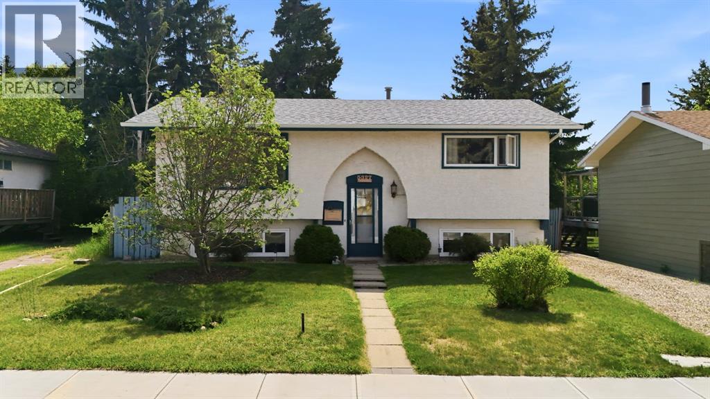 5327 38 Street, Innisfail, Alberta  T4G 1E8 - Photo 42 - A2315432