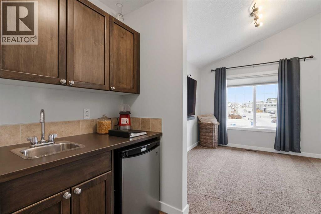 48 Heritage Green, Cochrane, Alberta  T4C 0L3 - Photo 28 - A2291764