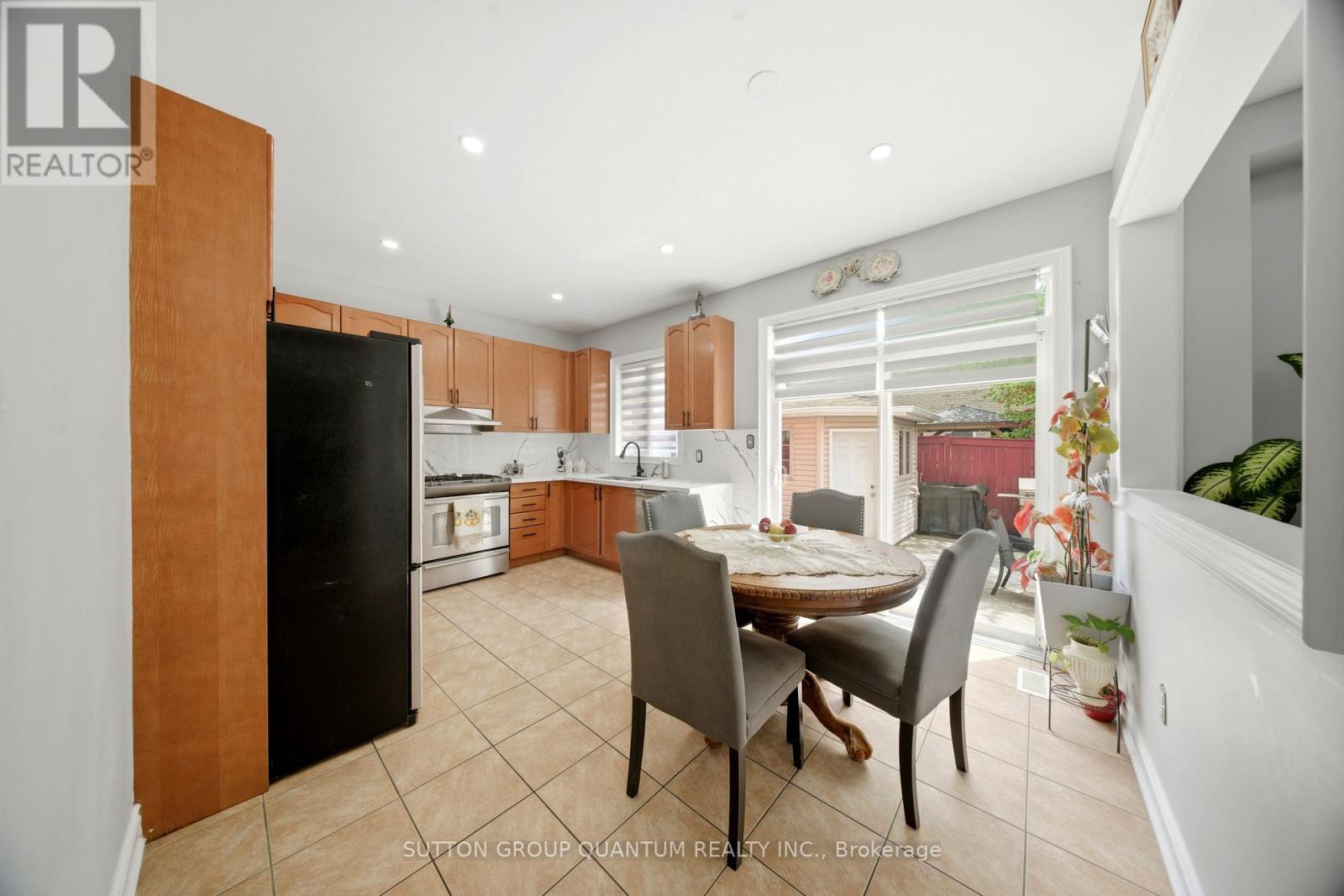 35 Devonsleigh Drive, Brampton, Ontario  L7A 3S3 - Photo 13 - W13211382