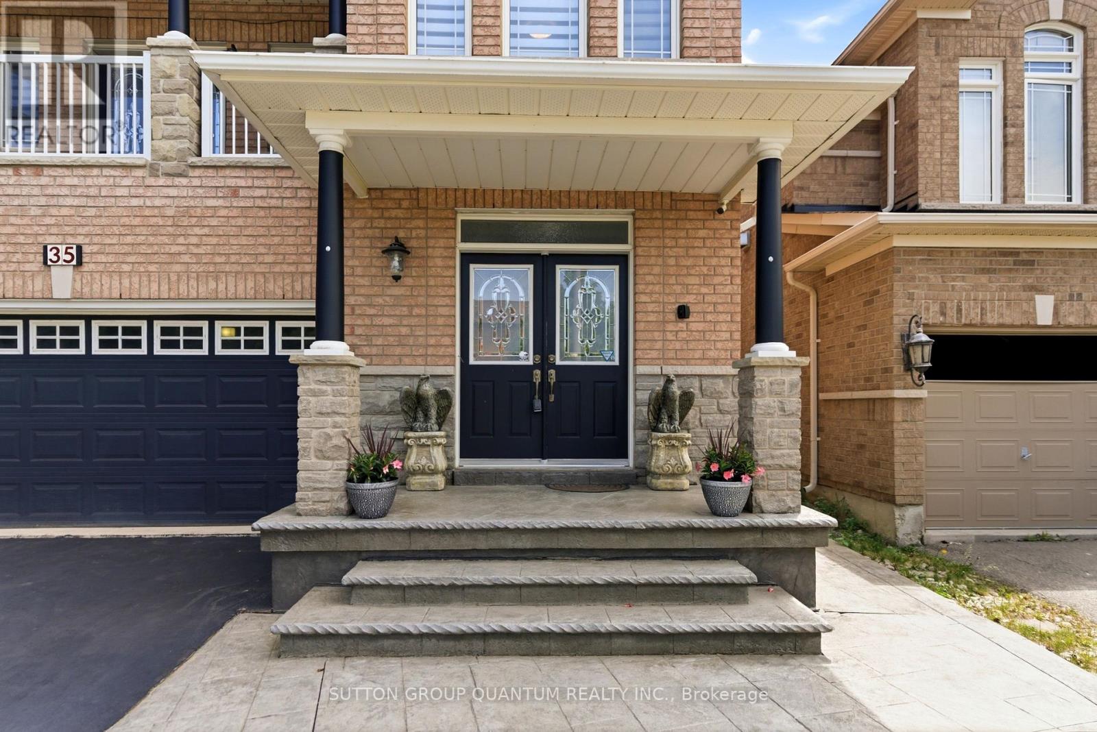 35 Devonsleigh Drive, Brampton, Ontario  L7A 3S3 - Photo 4 - W13211382