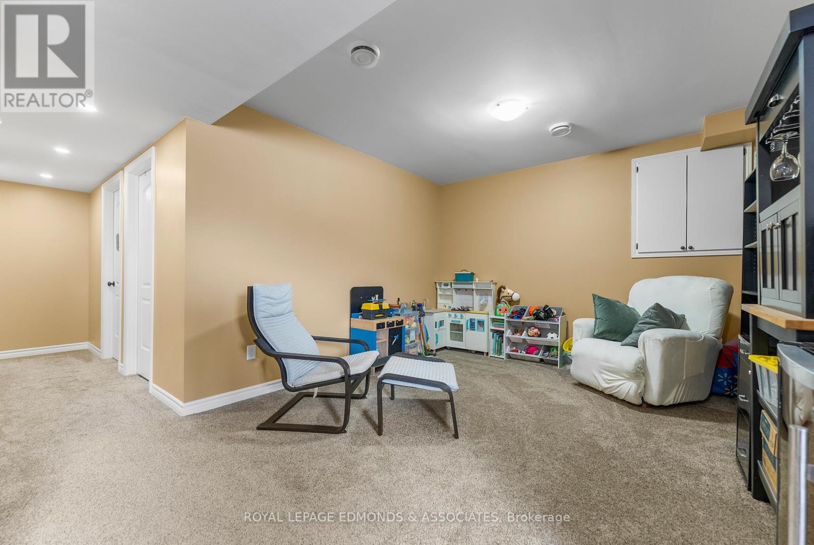 12 Wilbert Street, Petawawa, Ontario  K8H 2C6 - Photo 20 - X12983438