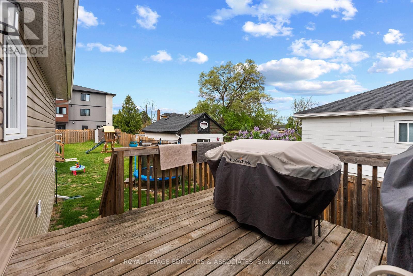 12 Wilbert Street, Petawawa, Ontario  K8H 2C6 - Photo 25 - X12983438