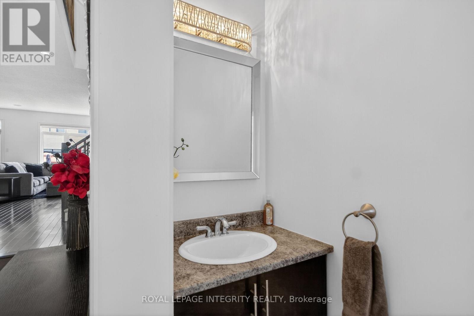 345 Cooks Mill Crescent, Ottawa, Ontario  K1V 2N3 - Photo 7 - X13208912