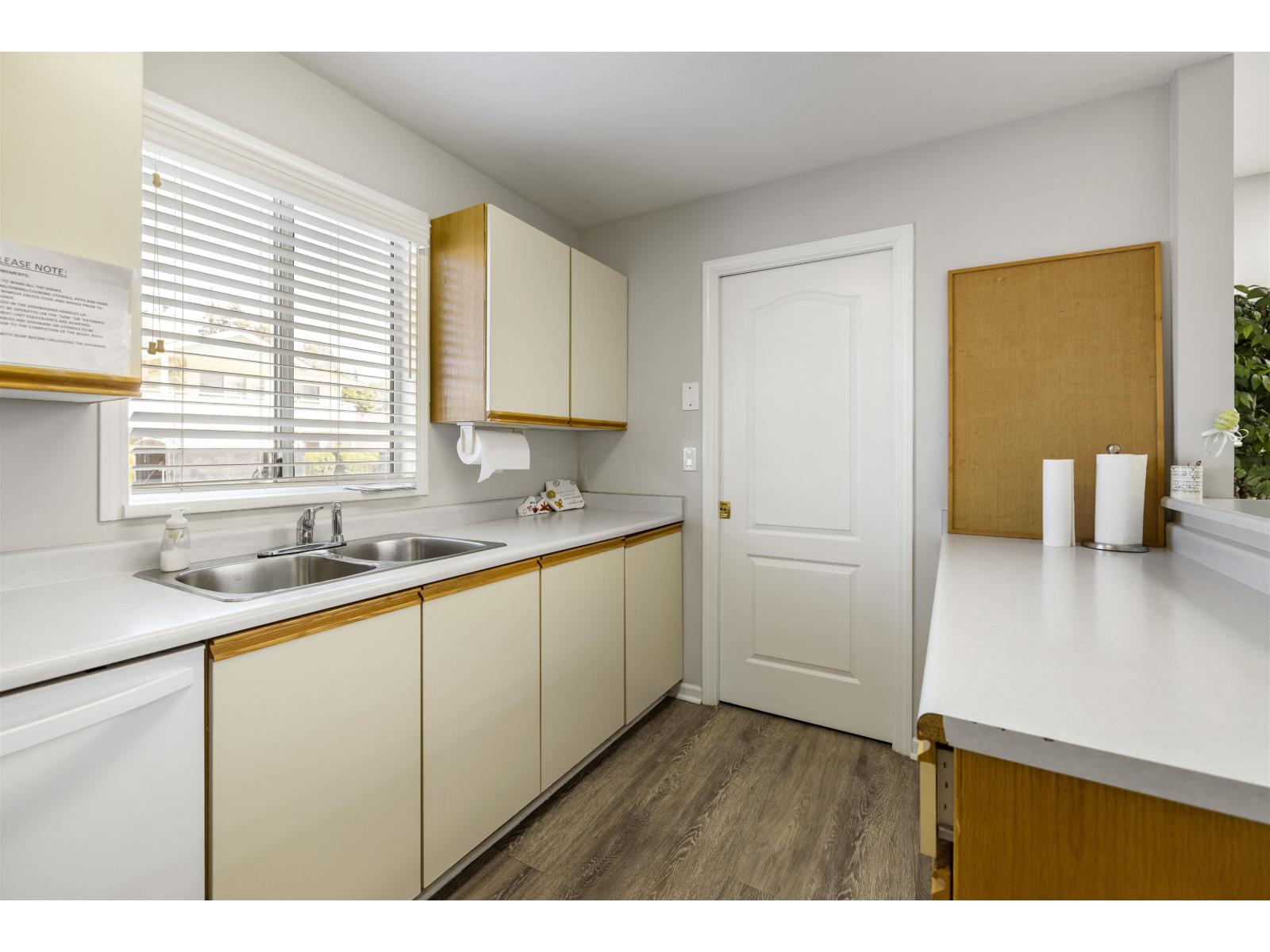 241 7156 121 Street, Surrey, British Columbia  V3W 0J6 - Photo 35 - R3128639