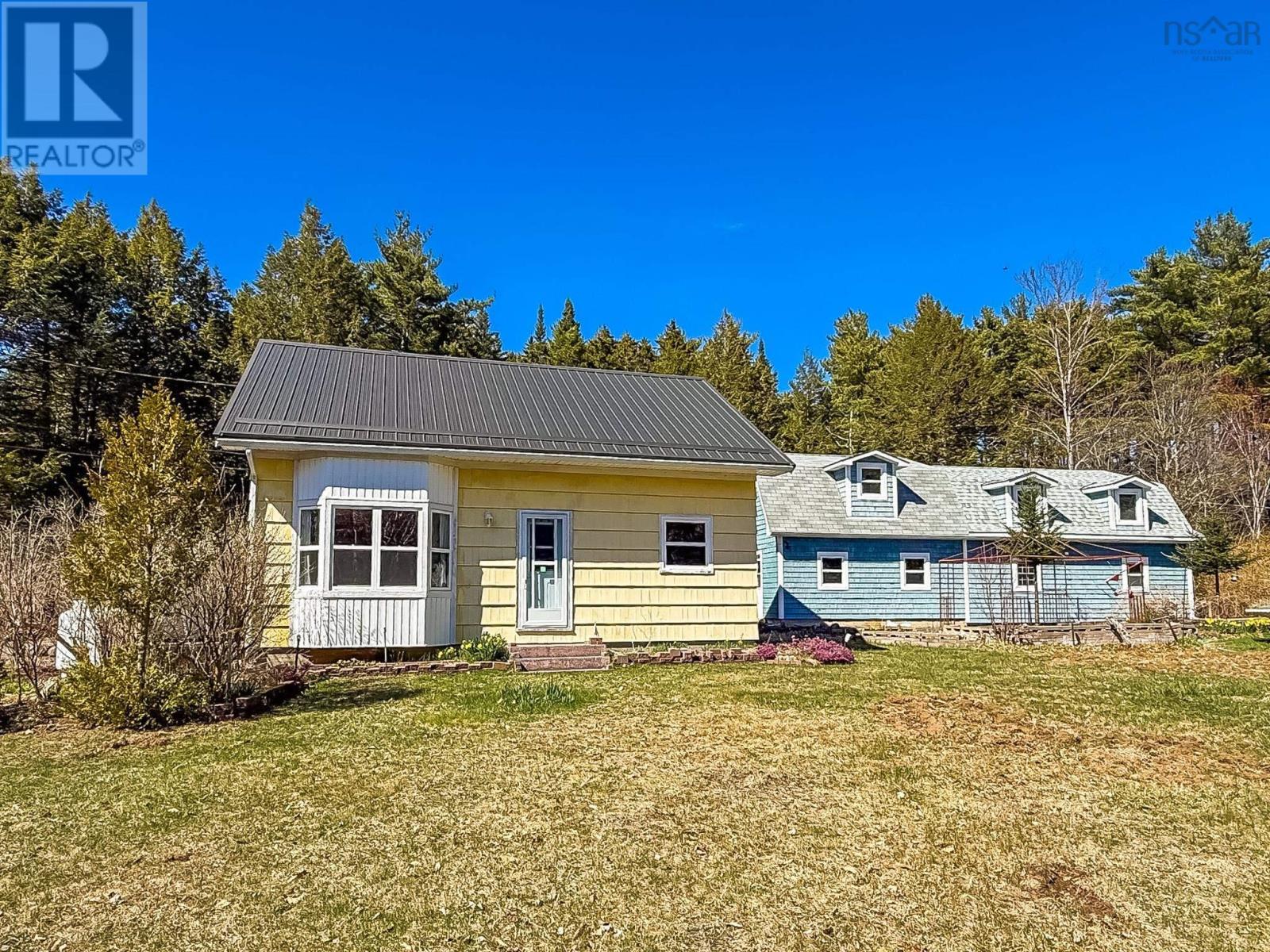 13126 Highway 3, Upper Lahave, Nova Scotia